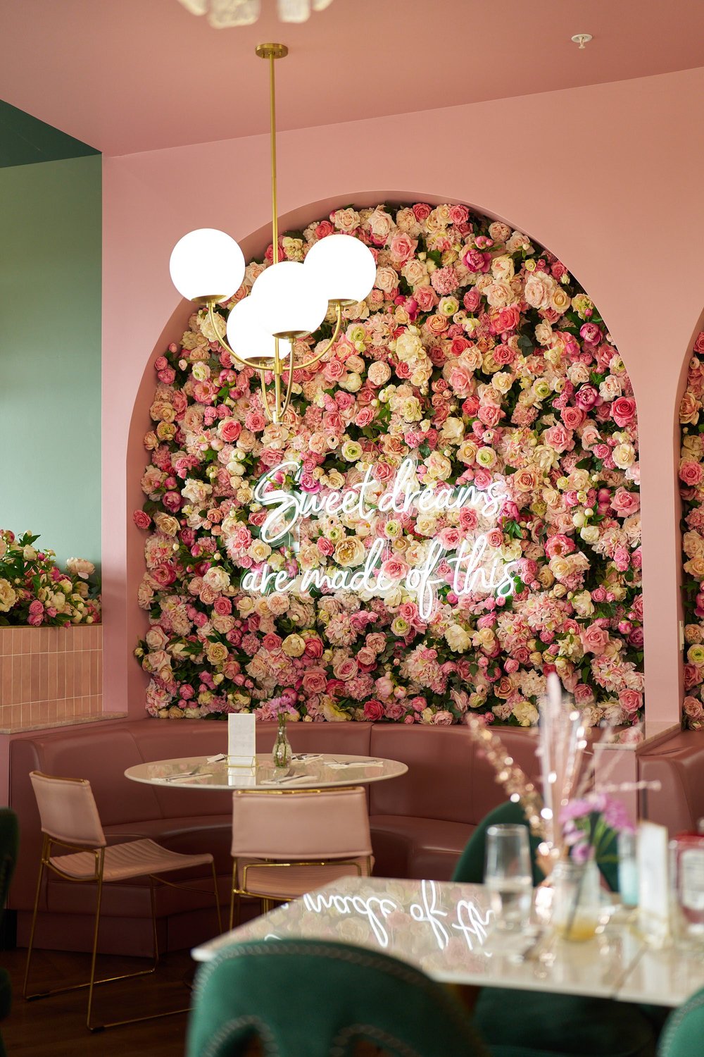 The Sweet dreams are made of this flower-wall arch